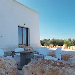 Lamia Nova * Ostuni