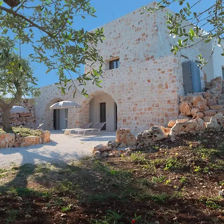 Lamia Nova * Ostuni