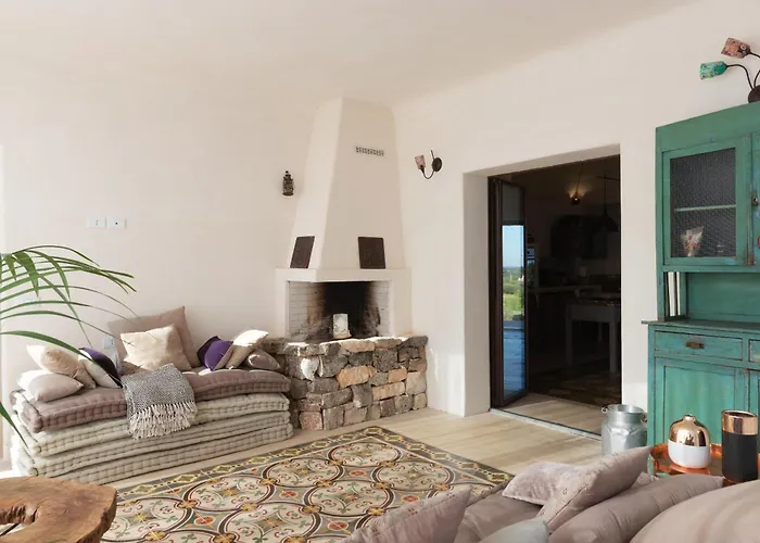 Lamia Nova * 오스투니